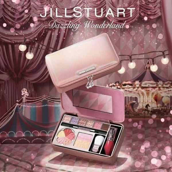 </p>
<p>                            Dazzling Wonderland Holiday Collection от Jill Stuart Beauty</p>
<p>                        